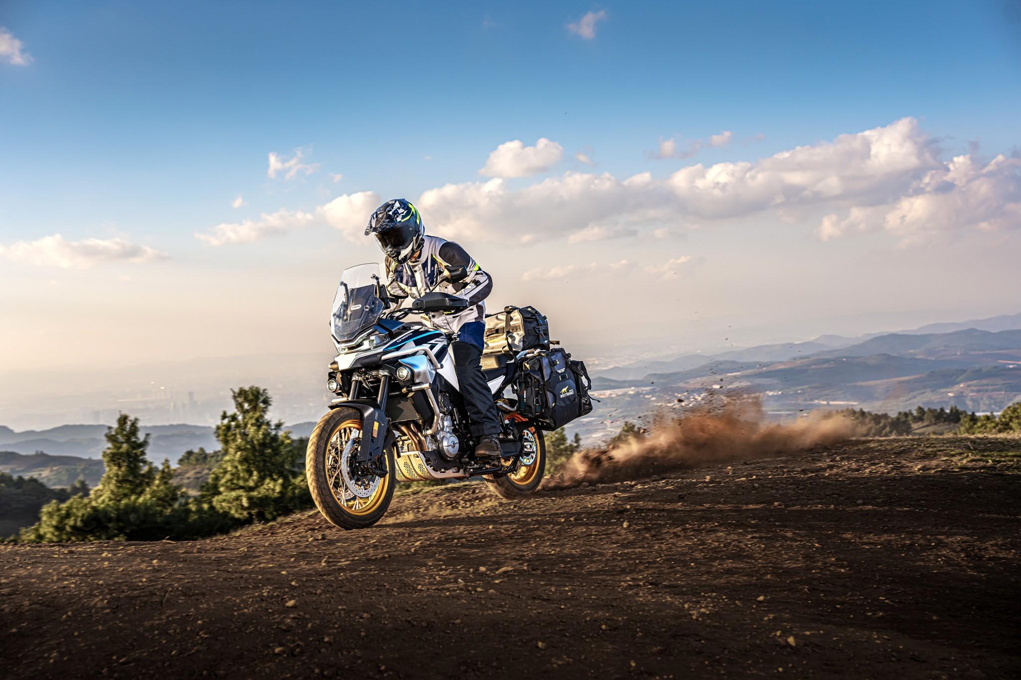 CFMOTO 800MT EXPLORE — минијатура 2