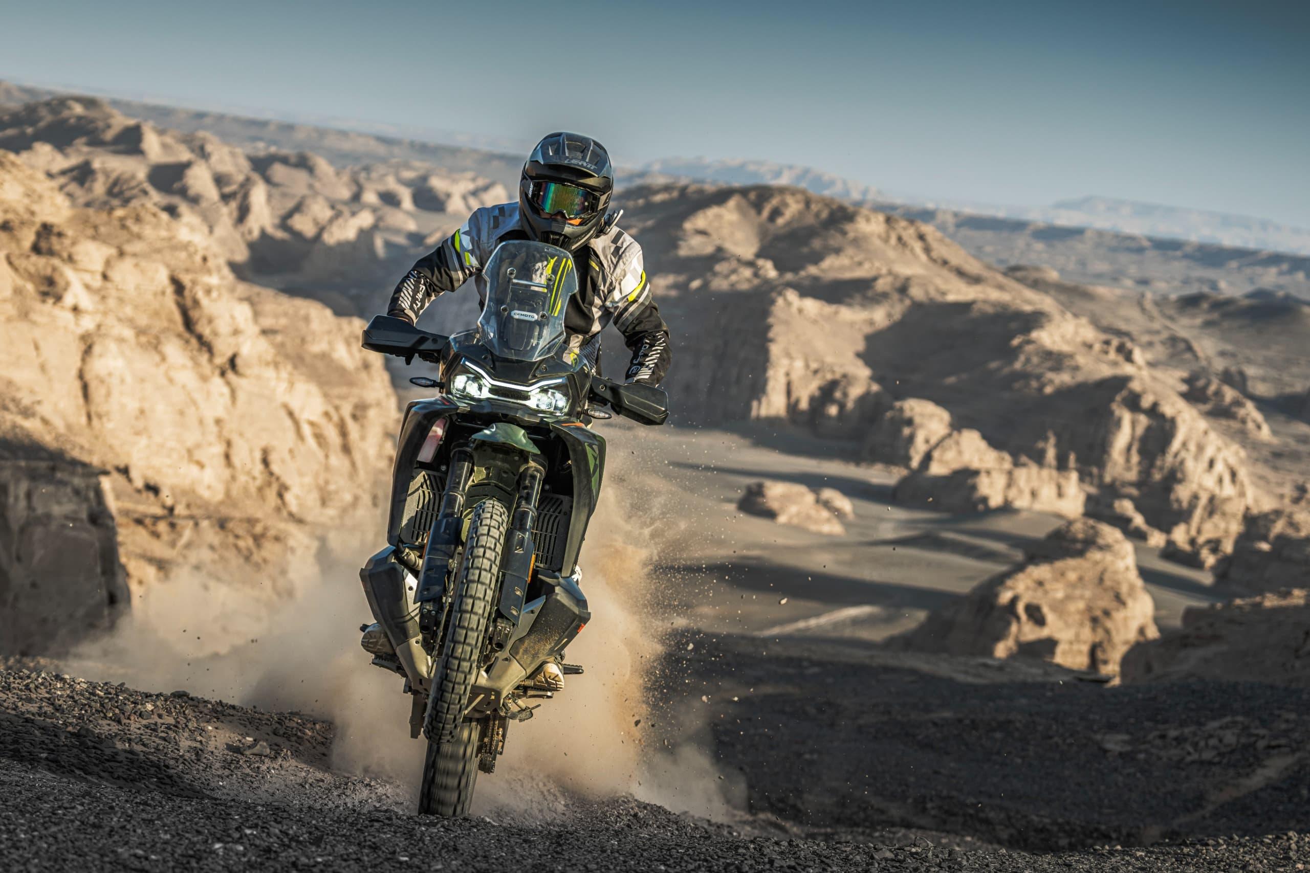 CFMOTO 1000MT-X — слика 1